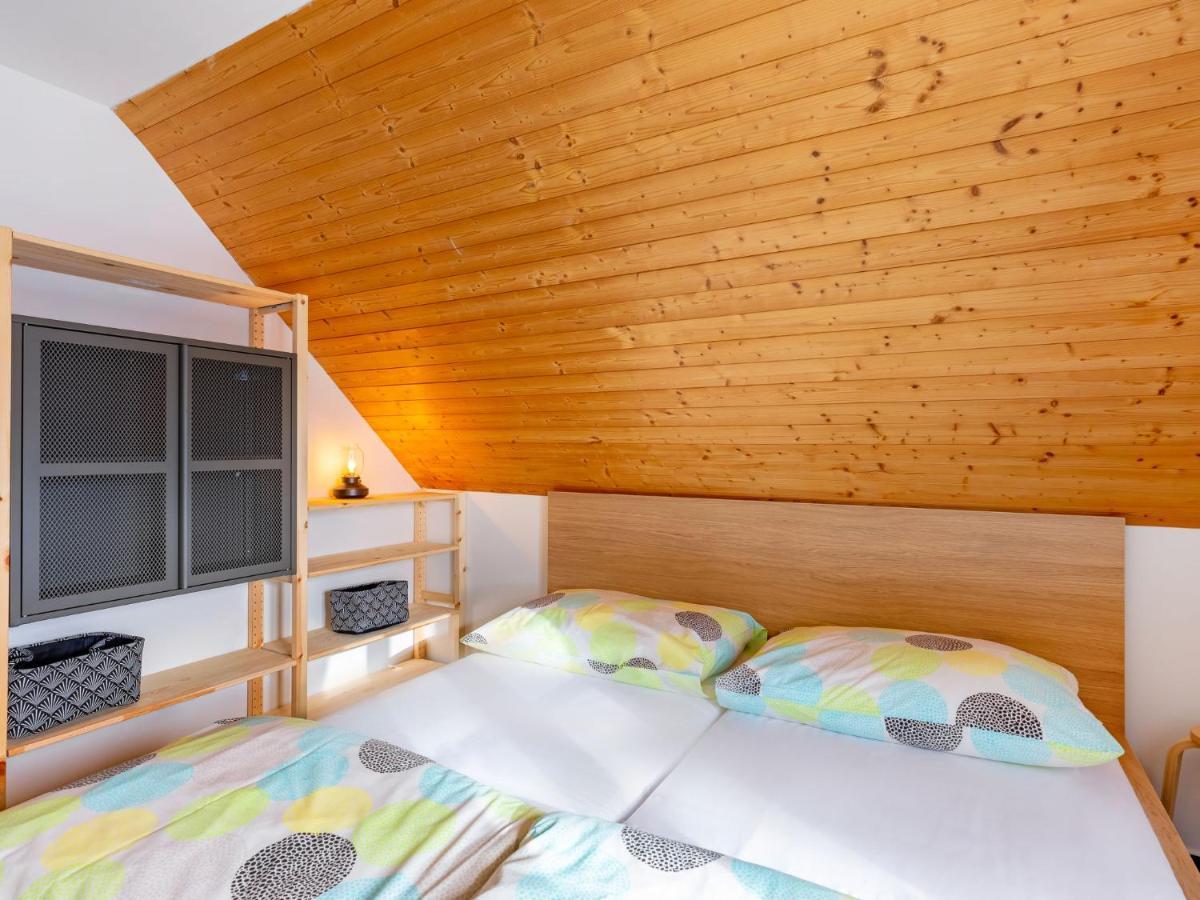 Holiday Home Holiday Hill 67 By Interhome Cista  Buitenkant foto
